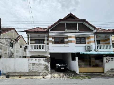 3-BR House in Khan Na Yao (ID 1882346)