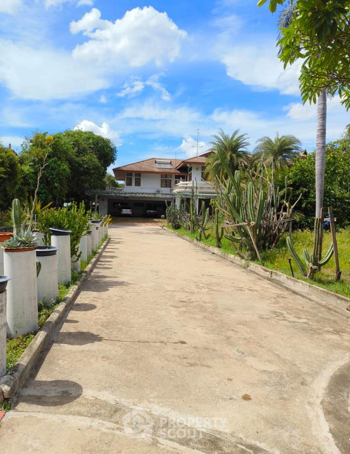 รูป บ้าน 5-ห้องนอน ใน บางพูด (ID 1798546) - รูปที่ 1/10