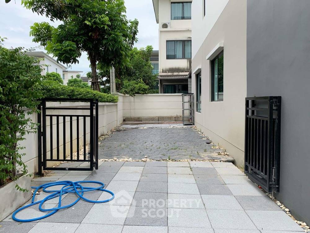 รูป ทาวน์เฮาท์ 3-ห้องนอน ใกล้ MRT สามแยกบางใหญ่ (ID 2052965) - รูปที่ 16/18