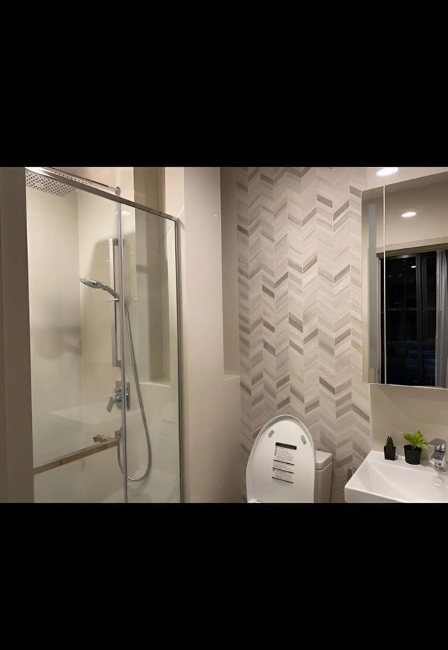 รูป Oka Haus Sukhumvit 36 ขนาด 27 ตรม. ชั้น 14 ★ห้องแต่งสวย  ★เฟอร์นิเจอร์และเครื่องใช้ไฟฟ้าครบครัน ★ - รูปที่ 6/7