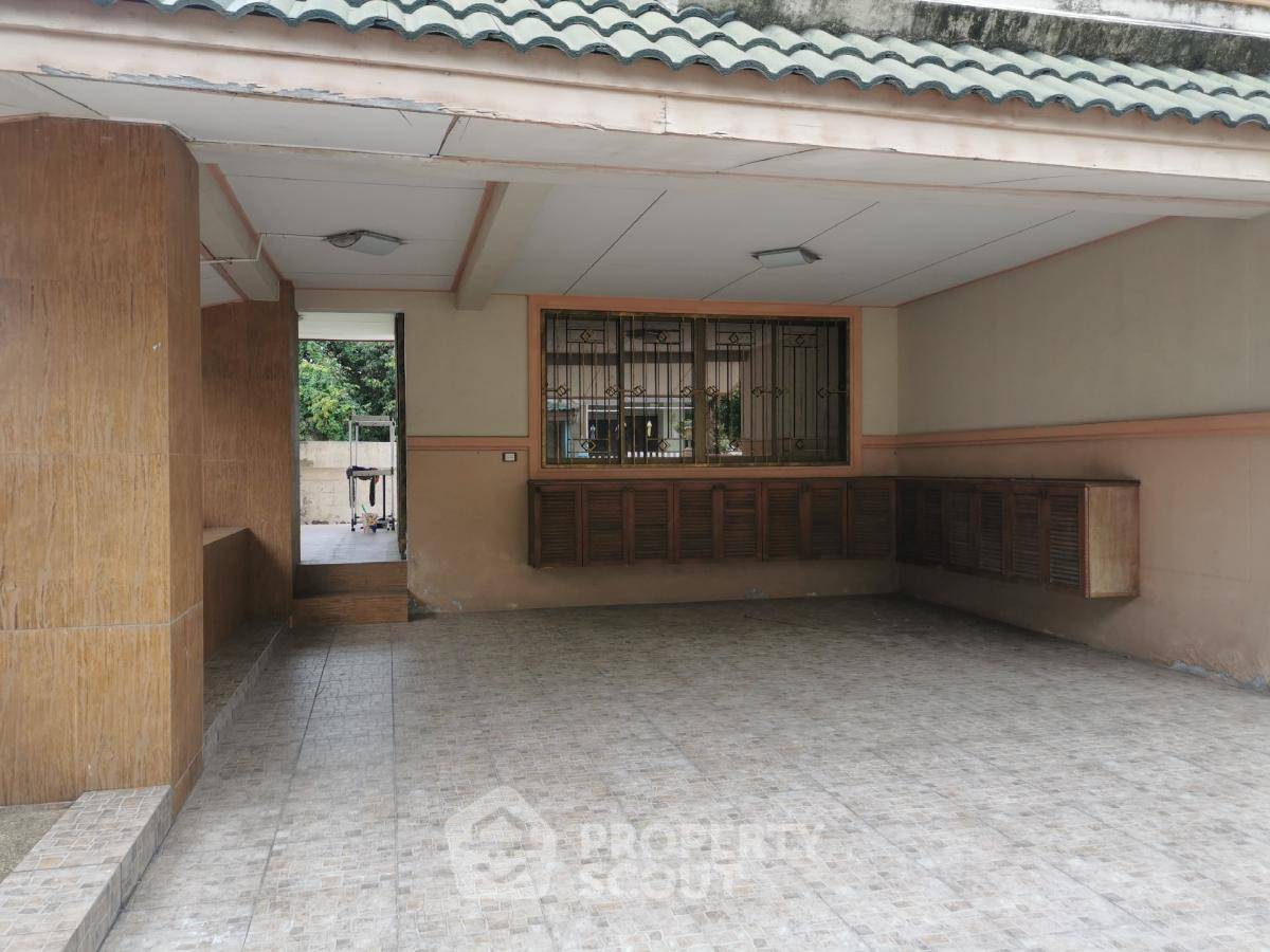 รูป บ้าน 4-ห้องนอน ใน สุรศักดิ์ (ID 1819691) - รูปที่ 16/21