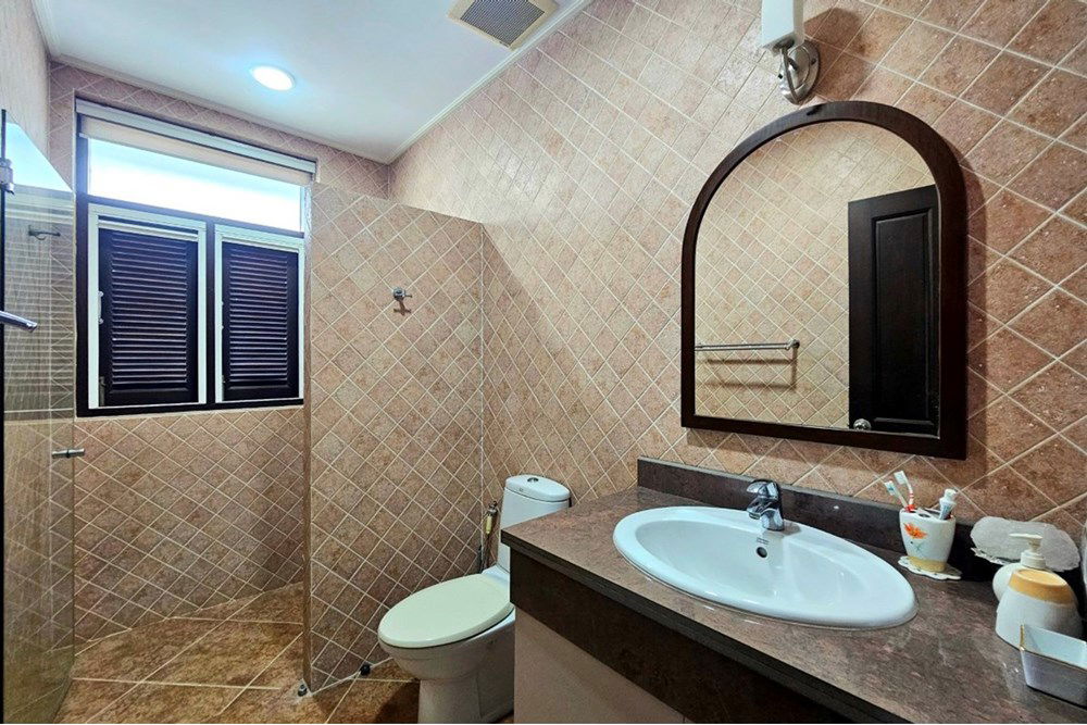 รูป [920601001-488] Oriental Beach Resort Chaam, วิลล่าหรู, 2 ห้องนอน 3 ห้องน้ำสำหรับขาย - รูปที่ 31/44