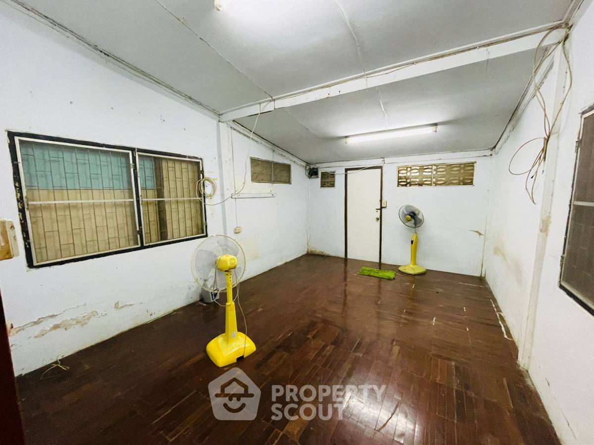 รูป ที่ดินสำหรับปล่อยขาย 2,400 ตารางเมตร แถว ใน สายไหม (ID 1476592) - รูปที่ 4/8