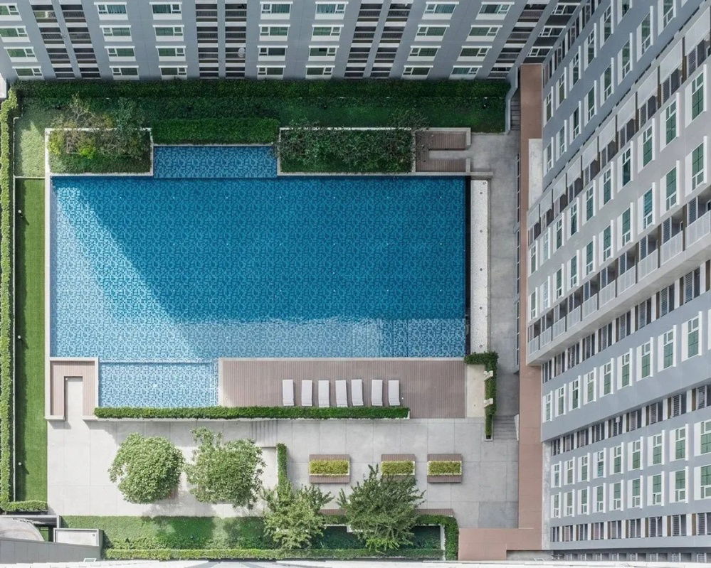 picture  Who wants it? Next to BTS Erawan. "Aspire Erawan" River bend view. Cool breeze. Near Kanchanaphisek Expressway. 15 minutes. Mega Bangna shopping mall.  - 17/18