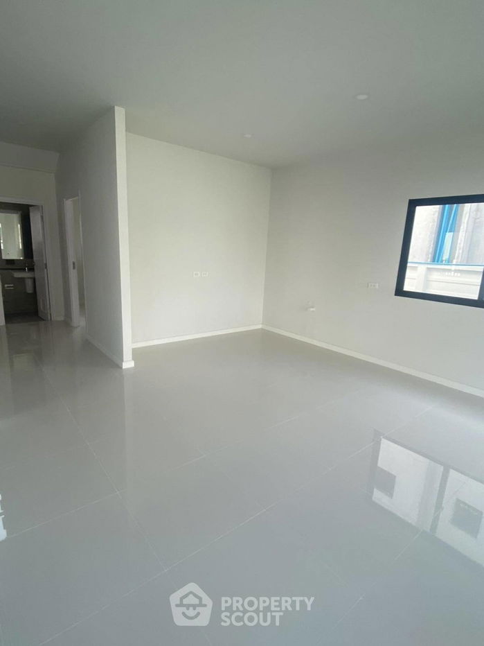 รูป บ้าน 3-ห้องนอน ใน สามวาตะวันตก (ID 2002212) - รูปที่ 13/25