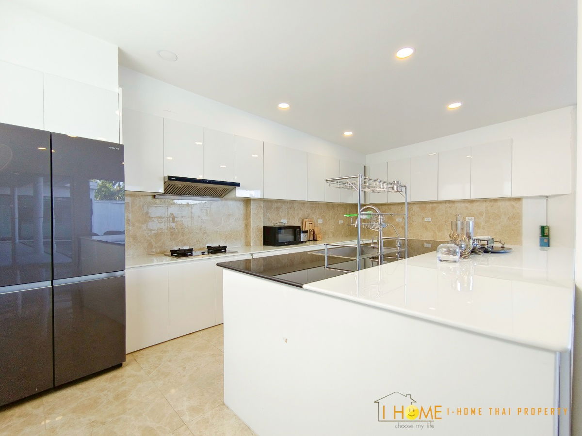 รูป ให้เช่า Pool Villaสองชั้น    4 ห้องนอน 4 ห้องน้ำ 1  ห้องครัว  2  ที่จอดรถ - รูปที่ 11/41