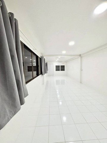 picture Detached House For Rent Ladprao 9 Bangkok - 2/8