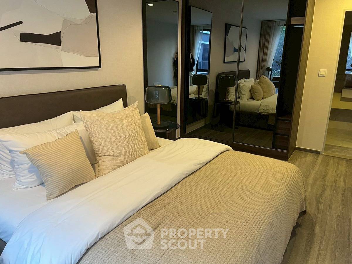 picture 2-BR Condo at Ideo Mobi Sukhumvit 40 near BTS Ekkamai (ID 2456487) - 13/20