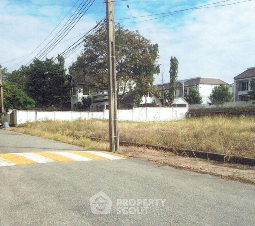 รูป ที่ดินสำหรับปล่อยขาย 2,384 ตารางเมตร แถว ใน หนองบอน (ID 2074622) - รูปที่ 3/3