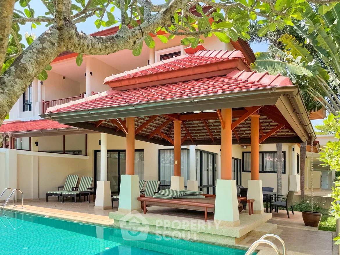 รูป วิลล่า 4-ห้องนอน ใกล้ หาดลากูน่า (ID 2106976) - รูปที่ 1/13