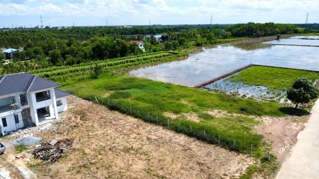 รูป ที่ดินติดถนน2ด้านค10หนองเสือปทุมธานี1ไร่2700000คอนกรีต8มถนนรังสิตนครนายกคาเฟ่แกะบัว650รพ.หนองเสือ300มอำเภอ1.1กมโฉนดพร้อมโอน - รูปที่ 7/19