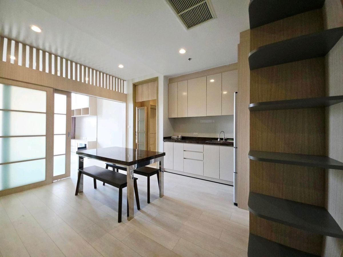 รูป ให้เช่า 🔥 Noble Ploenchit 🔥 2 ห้องนอน เฟอร์นิเจอร์ และ เครื่องใช้ไฟฟ้าครบ ใกล้ BTS เพลินจิต - รูปที่ 8/11