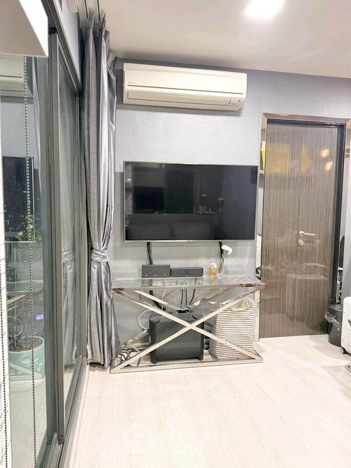 picture 1-BR Condo at Rhythm Asoke near MRT Phra Ram 9 (ID 2452442) - 9/10