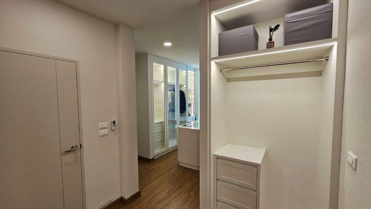 picture #R7938 🎉 011268 House for rent Centro Bangna - 6/14