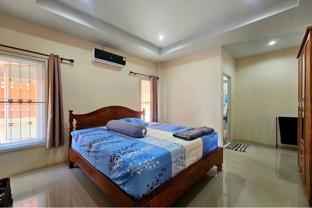 picture [920601001-695] Sup Thani, 3 Bed 3 Bath, in Hua Hin Soi 6 For Sale - 14/30