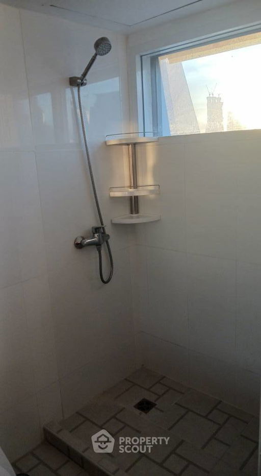 picture 1-BR Condo at Omni Tower near BTS Nana (ID 2452436) - 8/8