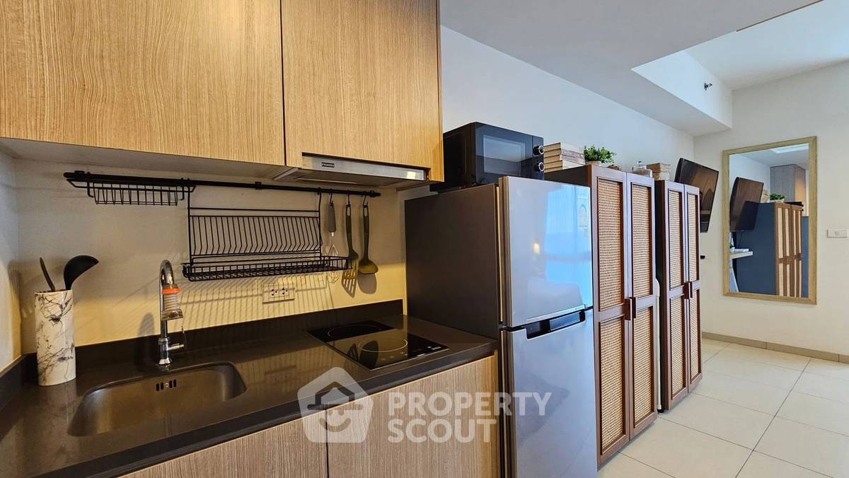 picture Studio Condo at Unixx South Pattaya close to Phratamnak (ID 2062959) - 7/12