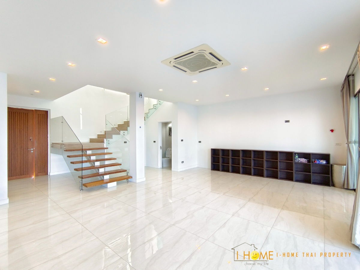 รูป ให้เช่า Pool Villaสองชั้น    4 ห้องนอน 4 ห้องน้ำ 1  ห้องครัว  2  ที่จอดรถ - รูปที่ 8/41