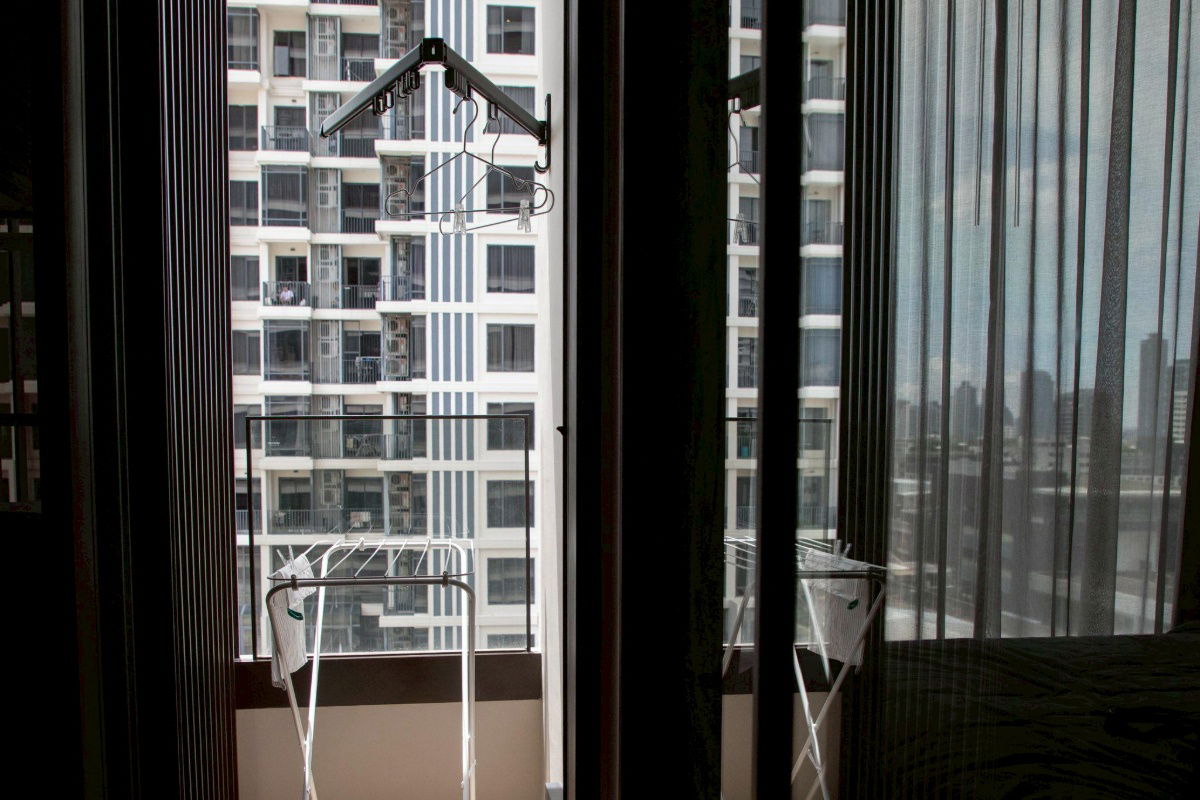 picture Excellent location! Between BTS Phrom Phong and Ekkamai - 2/6