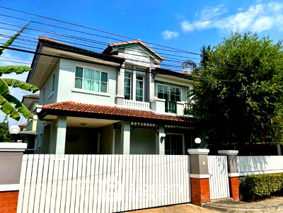 เช่าบ้านเดี่ยว ถนนราชพฤกษ์-นนทบุรี : บ้าน 3-ห้องนอน ใน บางกร่าง (ID 2012795)