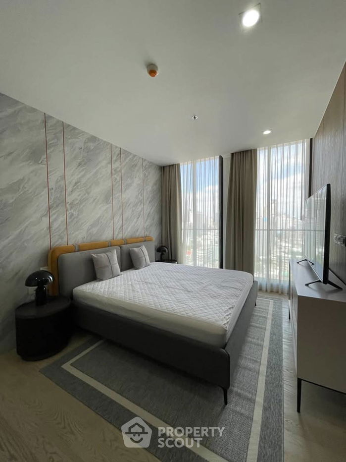 picture 2-BR Condo at Noble Ploenchit near BTS Phloen Chit (ID 2452608) - 4/10