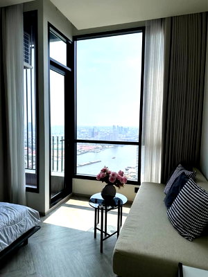 Condos for rent : Code: KJ9964 for rent Chapter Charoennakhon - Riverside 🔥🔥 Line ID: @kjcondo (with @)🔥🔥