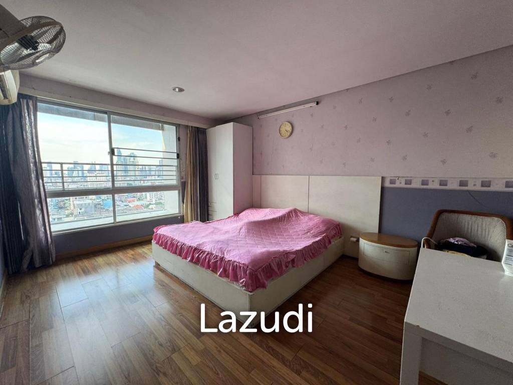 picture Spacious 4-Bed Condo in Bangkok Garden, Yannawa - 6/9