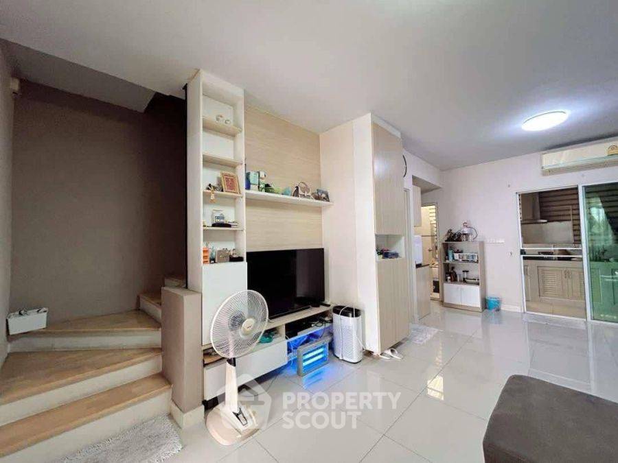 รูป ทาวน์เฮาท์ 3-ห้องนอน ที่ อารียา เดลี่ เกษตร-นวมินทร์ ใน จรเข้บัว (ID 2150481) - รูปที่ 6/10