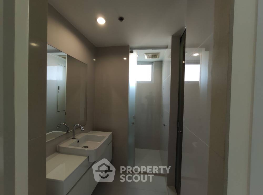 รูป คอนโด 2-ห้องนอน ที่ เดอะโฮเทล เซอร์วิส คอนโด ใกล้ MRT บางกระสอ (ID 626382) - รูปที่ 8/27