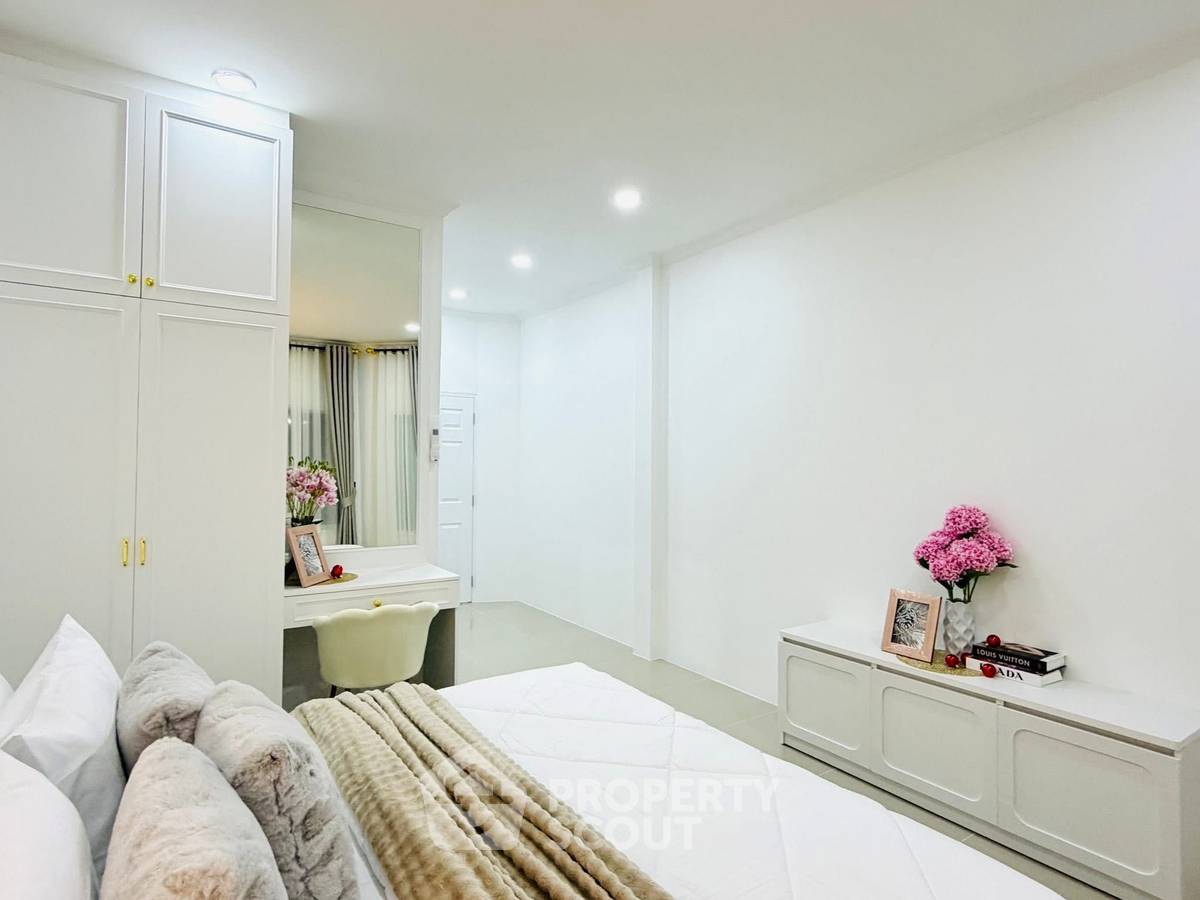 picture 3-BR House at T.W. Parkview close to Pattaya (ID 2453847) - 13/28