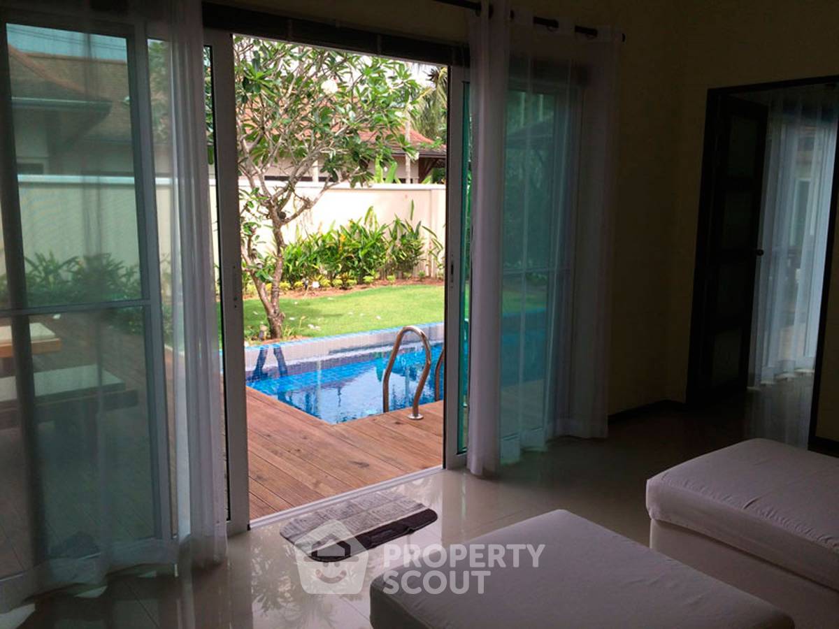 รูป วิลล่า 4-ห้องนอน ที่ ทู วิลล่า ธารา ใกล้ หาดลากูน่า (ID 801519) - รูปที่ 11/37