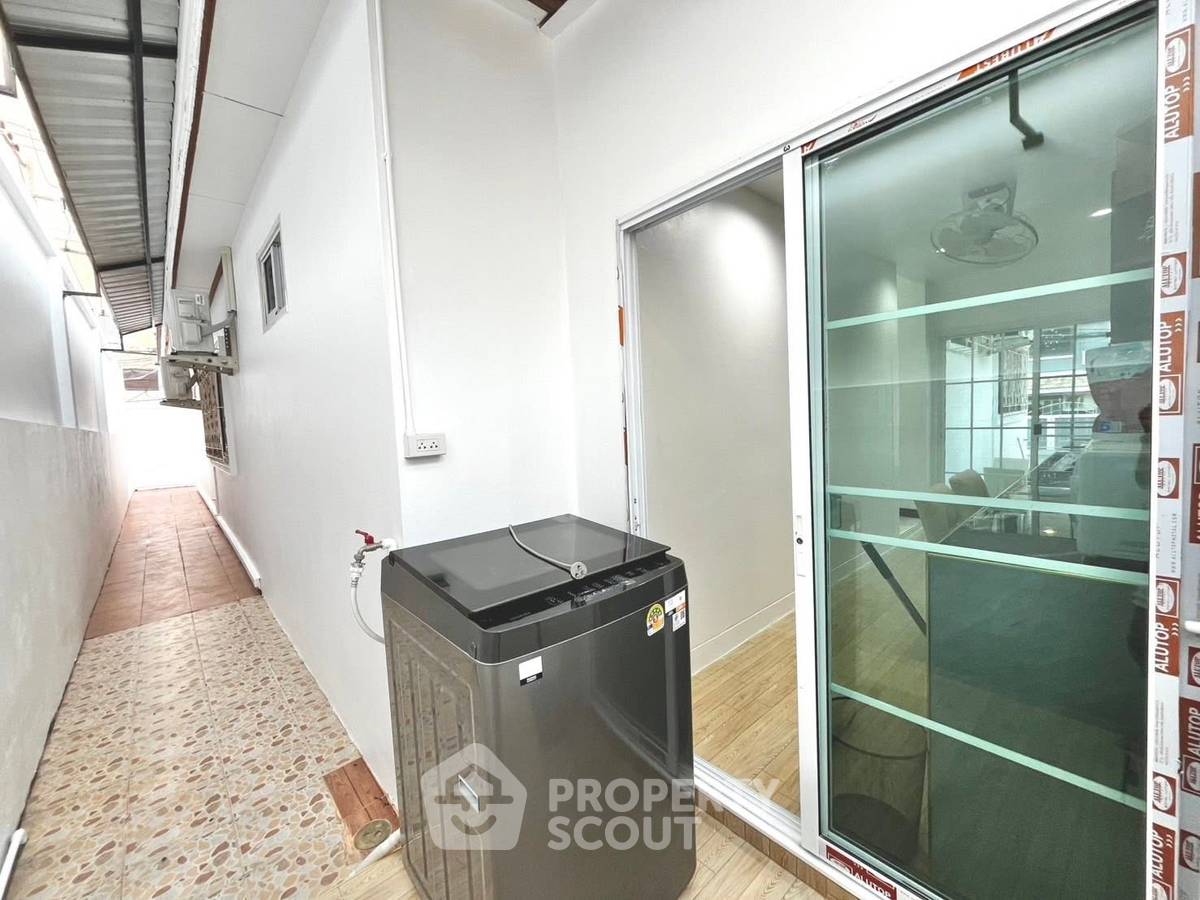 รูป บ้าน 4-ห้องนอน ที่ รอยัล กรีน พาร์ค ใกล้ พัทยาตะวันออก (ID 2099763) - รูปที่ 17/17