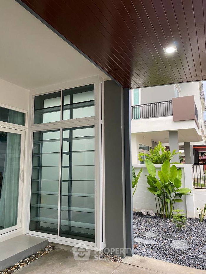 รูป บ้านแฝด 3-ห้องนอน ใน แพรกษา (ID 2049928) - รูปที่ 9/10