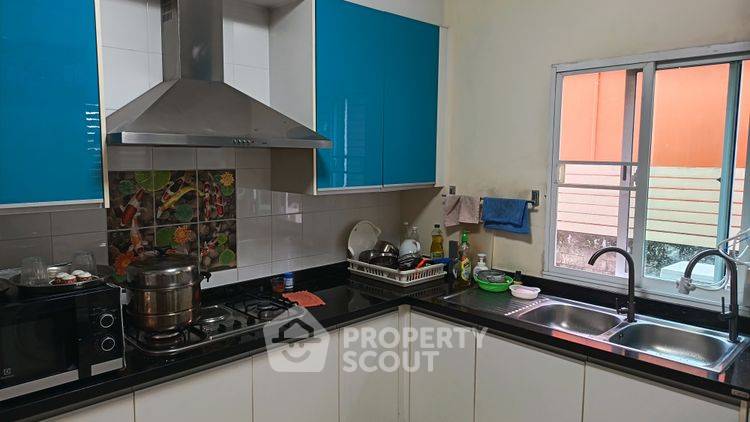 picture 4-BR House at The Plant Bangkhae near MRT Lak Song (ID 2426300) - 6/12