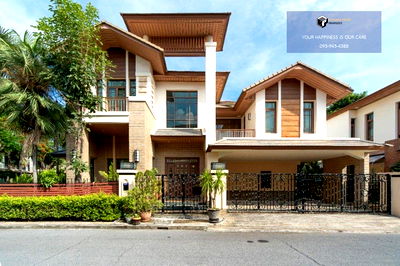 Houses for sale Rama 4 Road : Baan Sansiri Sukhumvit 67 | Rare Item Corner House – Next to a tree tunnel, in the middle of the village, not next to the project fence #2025120113277