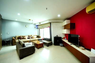คอนโด ถนนพระราม 3 : ขายคอนโด The Star Estate @ Narathiwas Duplex 206 ตรม. 4นอน 3น้ำ ย่านนราธิวาส ลดราคาจาก 22 ล้าน เหลือ 18.5 ล้าน คุ้มค่า โอกาสทอง!  