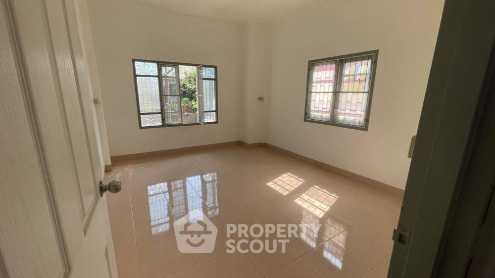 รูป บ้าน 2-ห้องนอน ใน สามวาตะวันออก (ID 1403321) - รูปที่ 4/9