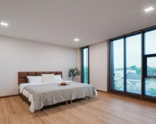 รูป ให้เช่าทาวน์โฮม / Home Office 3.5 ชั้น  หลังมุม / ลาดพร้าว 71 ซอยนาคนิวาส 37 / แอร์ทั้งอาคาร / เฟอร์นิเจอร์ครบ /  อยู่อาศัย หรือ Home Office - รูปที่ 5/11