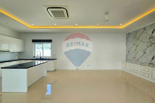 picture [920601001-650] Modern Quality Pool Villa, 3 Bed 3 bath in Hua Hin Soi 88 For Sale - 7/27