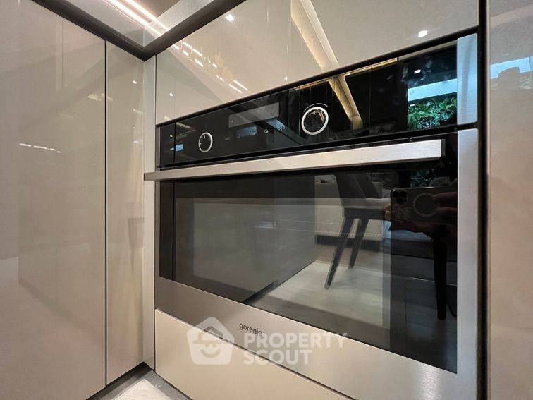picture 1-BR Condo at The Crest Park Residences near MRT Phahon Yothin (ID 939309) - 3/8