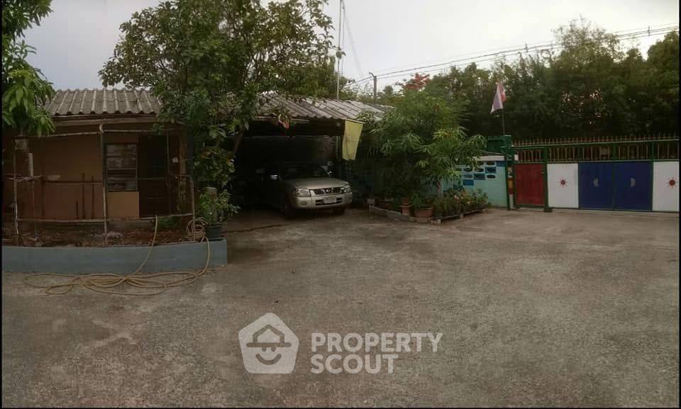 รูป ที่ดินสำหรับปล่อยเช่า 800 ตารางเมตร แถว ใน อนุสาวรีย์ (ID 2140659) - รูปที่ 3/7