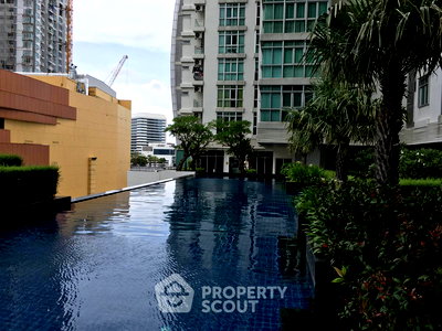 Condos for rent : 3-BR Condo at Nusasiri Grand Condominium near BTS Ekkamai (ID 886441)