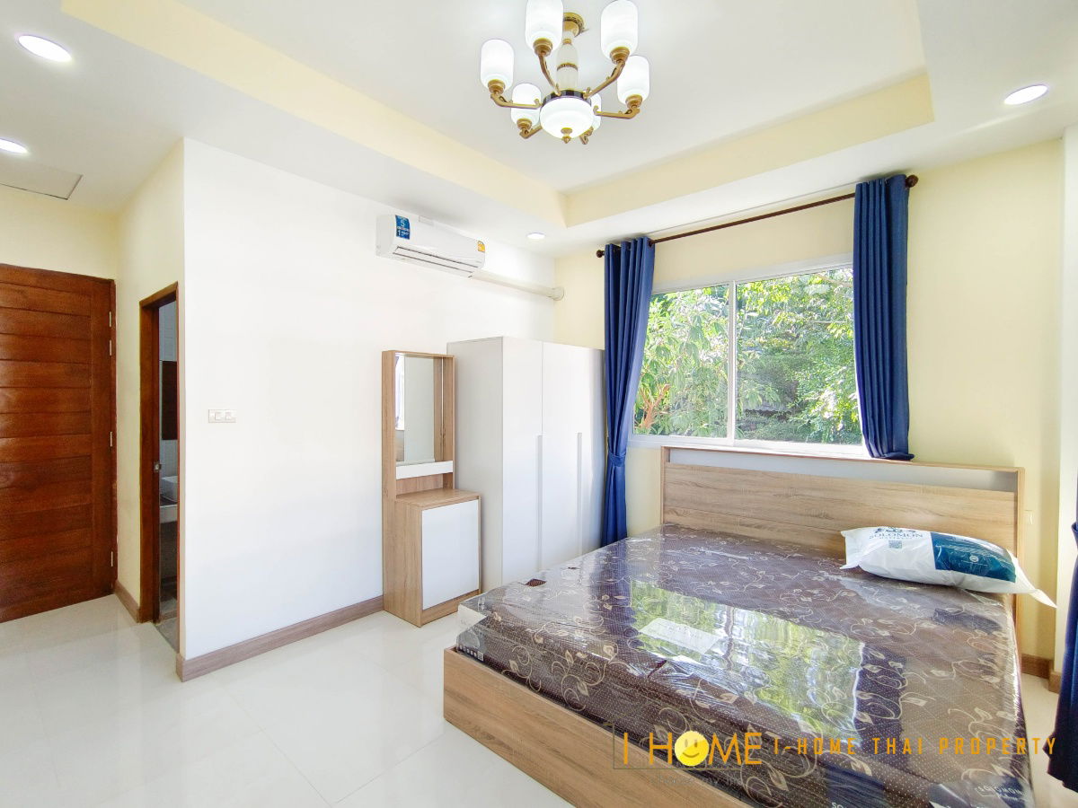 รูป ให้เช่า Pool villa 2 ชั้นหลังใหญ่ 14 ห้องนอน 15 ห้องน้ำ 1 ห้องครัว 3 ที่จอดรถ - รูปที่ 25/72