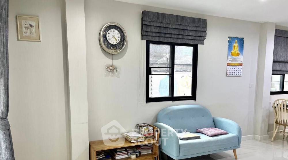 รูป ทาวน์เฮาท์ 3-ห้องนอน ที่ เฌอ วงแหวน-สาทร ใกล้ MRT หลักสอง (ID 1709305) - รูปที่ 1/3