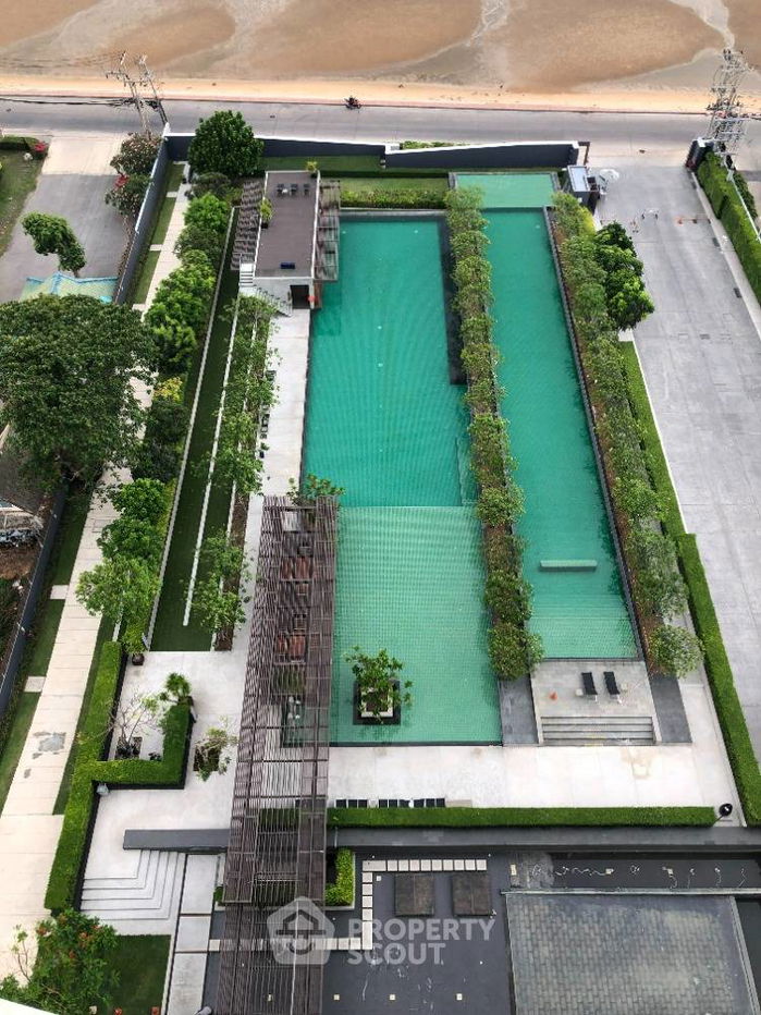 picture 3-BR Condo at Reflection Jomtien Beach Pattaya close to Pattaya (ID 867299) - 4/17