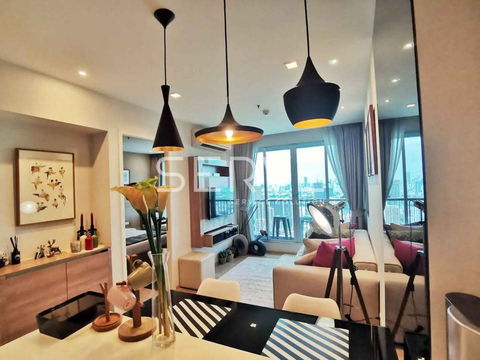 1 Bed 1 Living Room Nice Room Close to BTS Saphan Khwai 500 m. & BTS Ari 900 m. / For Sale-Rhythm Phahol Ari