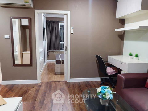 1-BR Condo at Lumpini Place Rama 9âRatchada near MRT Phra Ram 9 (ID 688168)