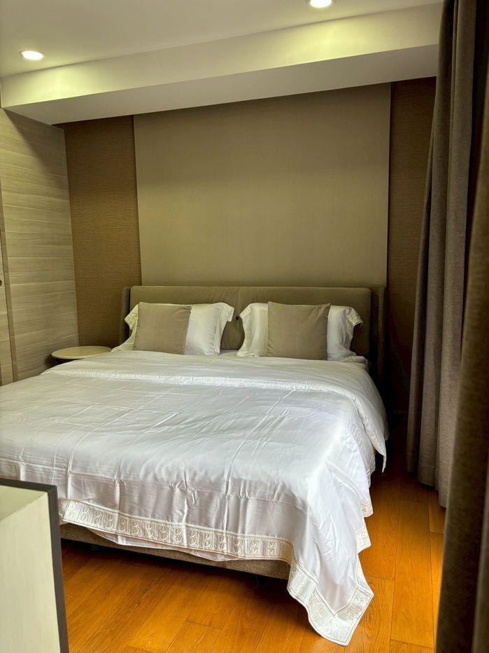 รูป BEST PRICE | 1B1B 45 ตร.ม. แต่งสวยเฟอร์ครบพร้อมเข้าอยู่ คอนโดหรูในซอยหลังสวน  - รูปที่ 8/18