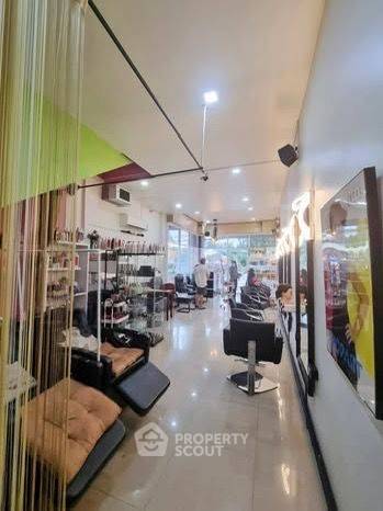 รูป ทาวน์เฮาท์ 3-ห้องนอน ใกล้ เขาเต่า (ID 2097566) - รูปที่ 1/10