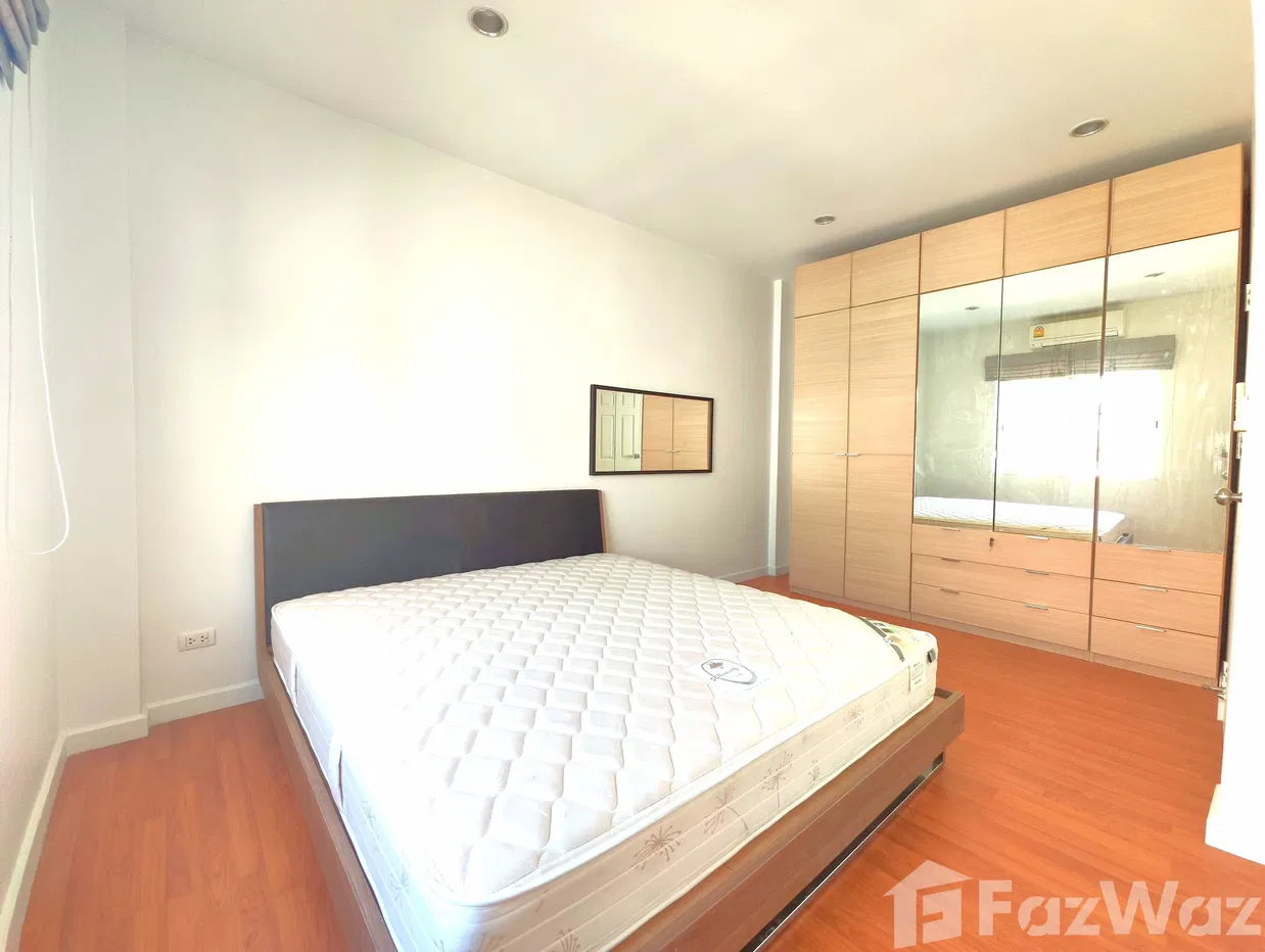 picture 3 Bedroom Townhouse for sale at The Metro Rama 9  5358179 - 6/11